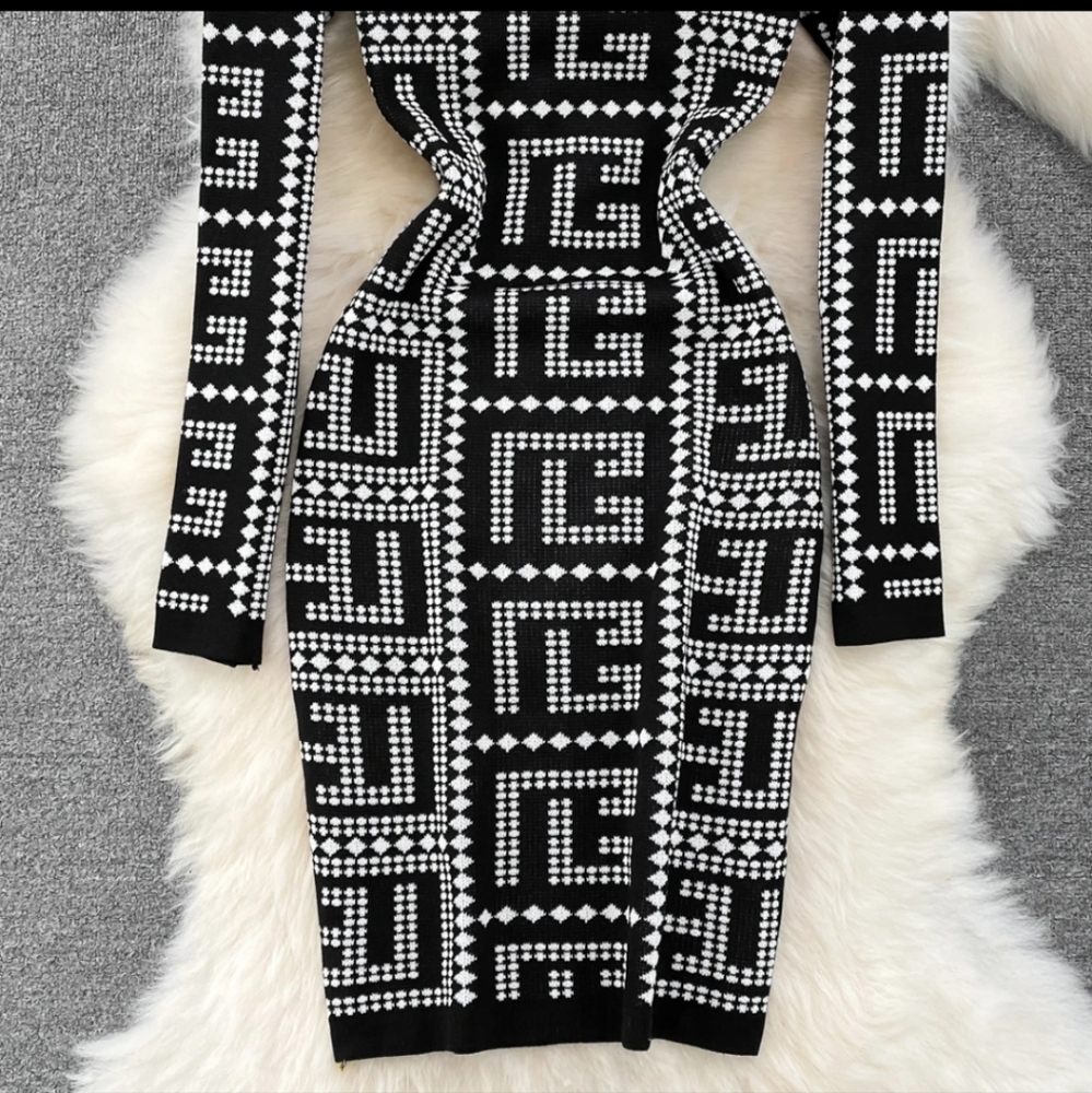 Monogram Jacquard Knit Dress - Picture 3 of 4